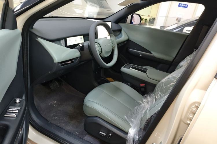 Used Dongfeng NAMMI 06 2025 401 Air Driver Seat