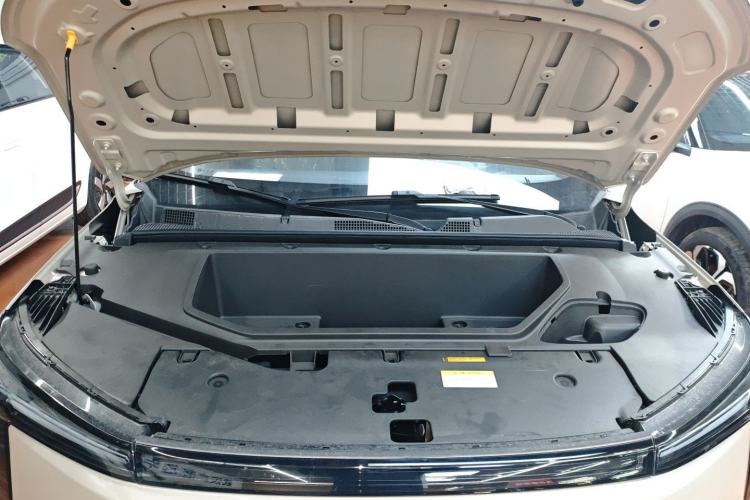 Used Dongfeng NAMMI 06 2025 401 Air Engine Bay