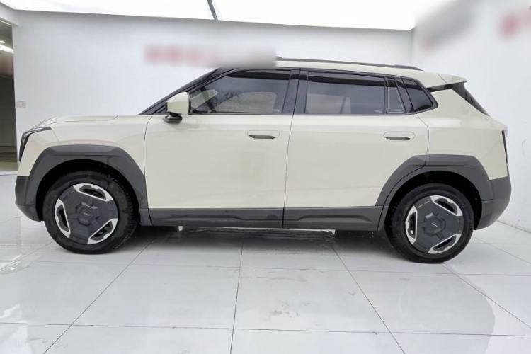 Used Dongfeng NAMMI 06 2025 401 Air Exterior 4