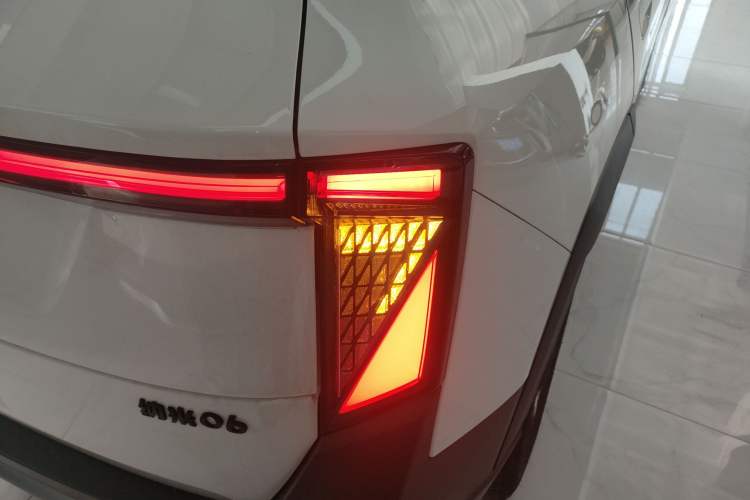 Used Dongfeng NAMMI 06 2025 471 Ultra Exterior 6