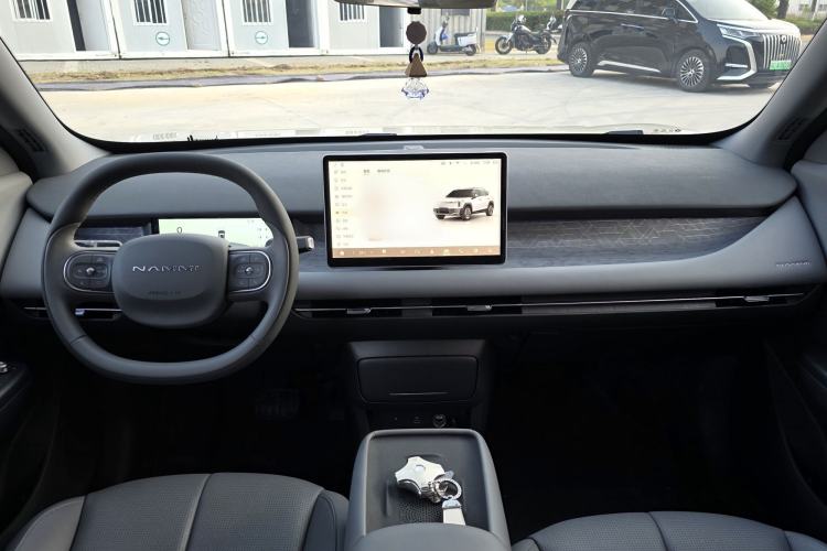 Used Dongfeng NAMMI 06 2025 471 Pro Interior 3