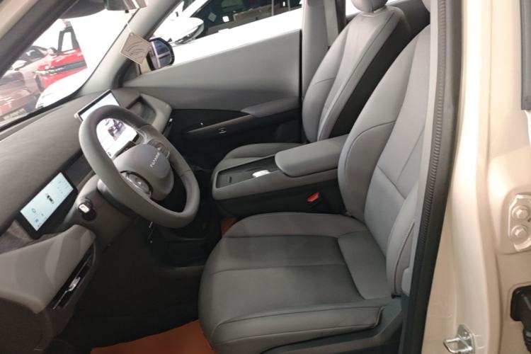 Used Dongfeng NAMMI 06 2025 471 Ultra Left Front Seat