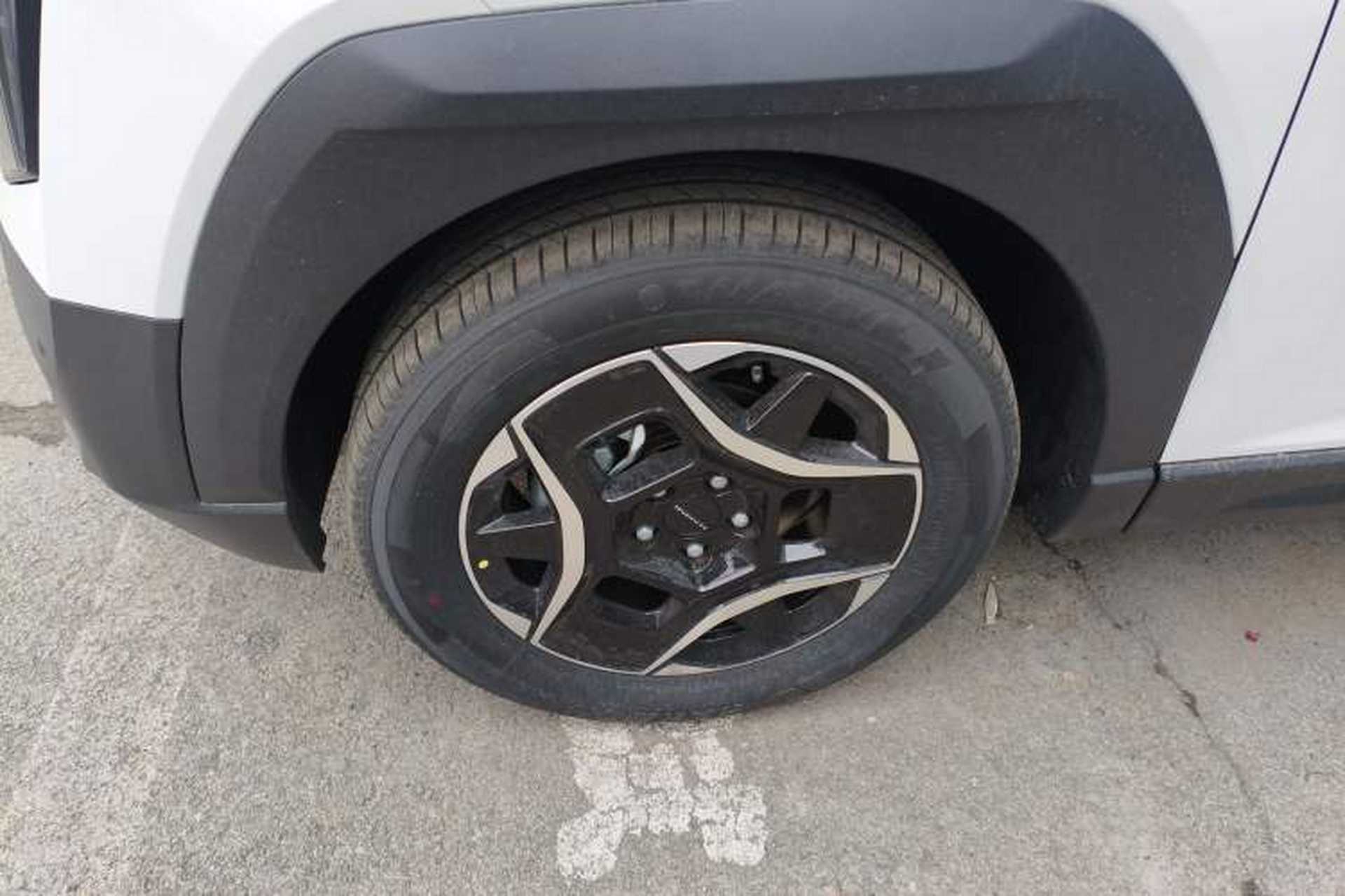 Used Dongfeng NAMMI 06 2025 401 Pro Left Front Wheel Hub