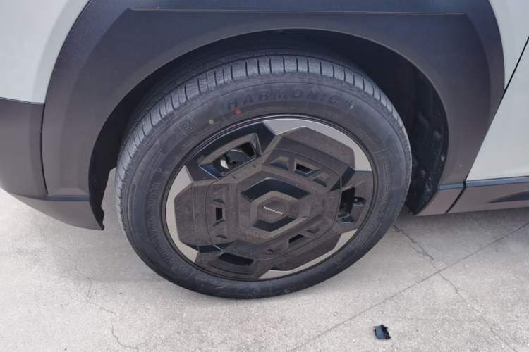 Used Dongfeng NAMMI 06 2025 471 Pro Left Front Wheel Hub