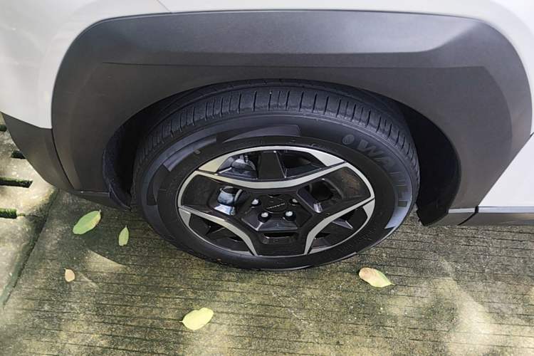 Used Dongfeng NAMMI 06 2025 471 Pro Left Front Wheel Hub