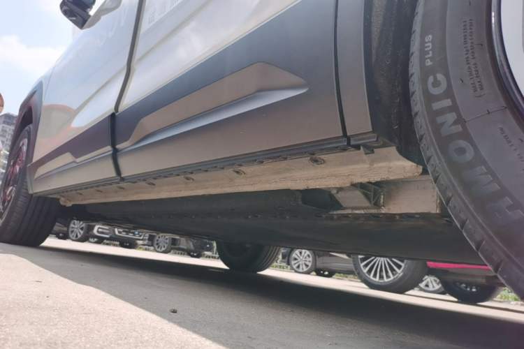 Used Dongfeng NAMMI 06 2025 471 Pro Left Side Sill
