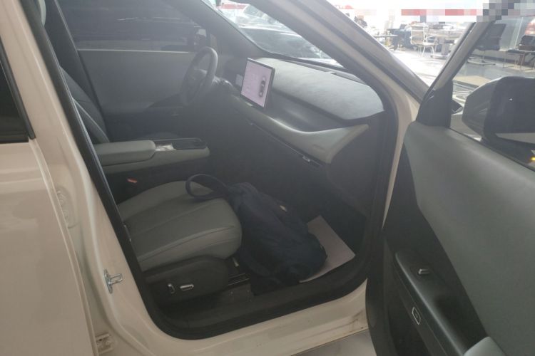 Used Dongfeng NAMMI 06 2025 471 Ultra Right Front Seat