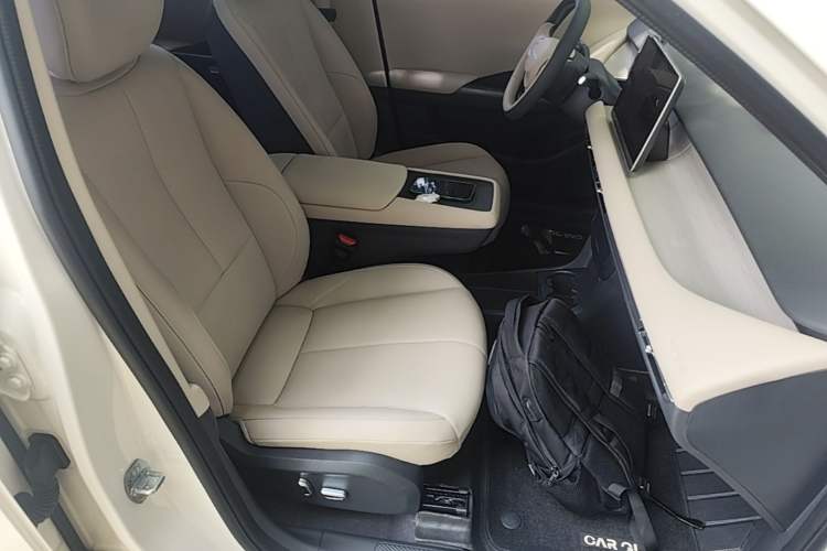Used Dongfeng NAMMI 06 2025 471 Pro Right Front Seat