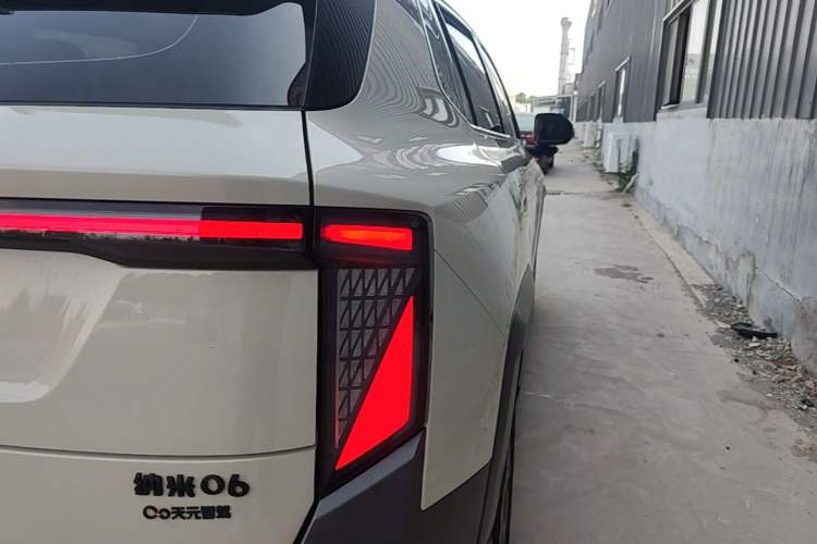 Used Dongfeng NAMMI 06 2025 471 Ultra Right Rear Taillight