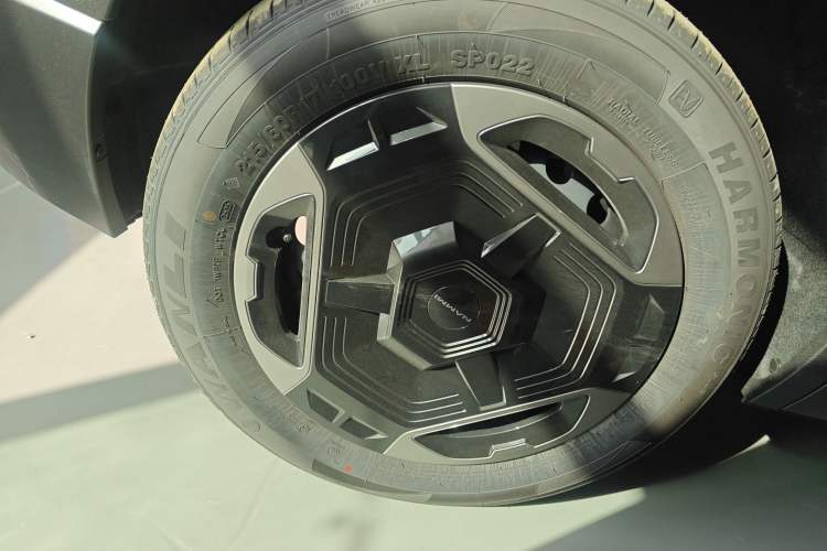 Used Dongfeng NAMMI 06 2025 401 Air Right Rear Wheel Hub