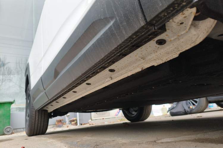 Used Dongfeng NAMMI 06 2025 401 Pro Right Side Sill