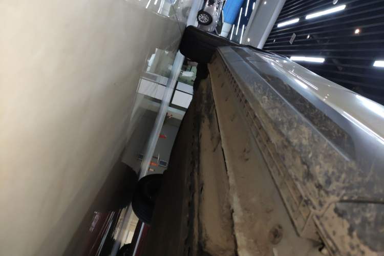 Used Dongfeng NAMMI 06 2025 471 Ultra Right Side Sill