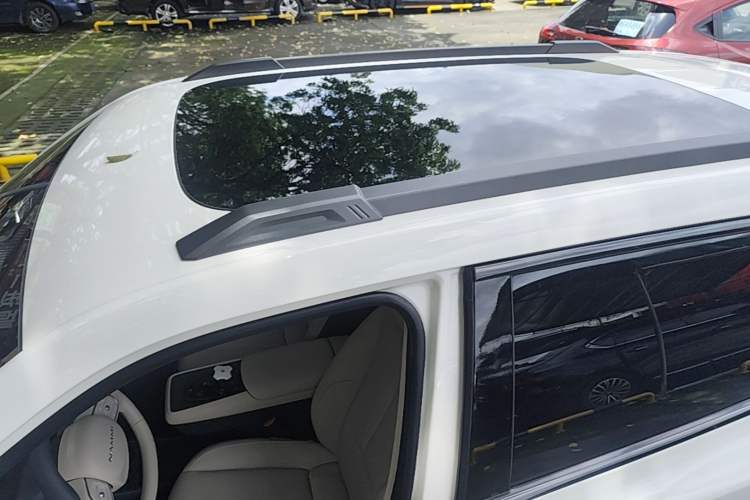 Used Dongfeng NAMMI 06 2025 471 Pro Roof