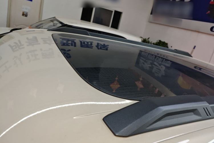 Used Dongfeng NAMMI 06 2025 401 Air Roof