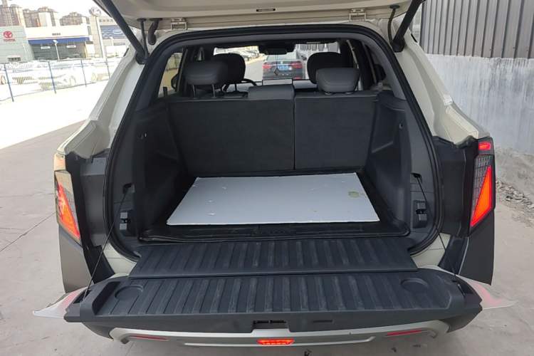 Used Dongfeng NAMMI 06 2025 471 Ultra Trunk
