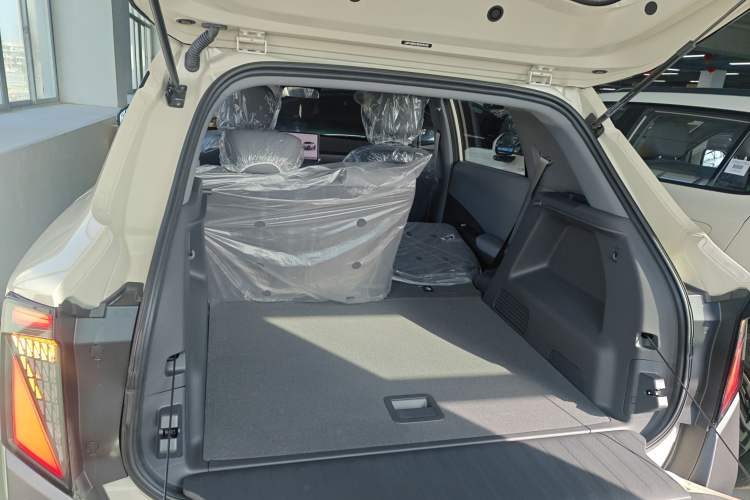 Used Dongfeng NAMMI 06 2025 401 Air Trunk