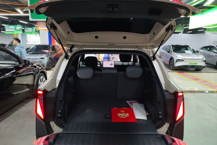Used Dongfeng NAMMI 06 2025 401 Air Trunk