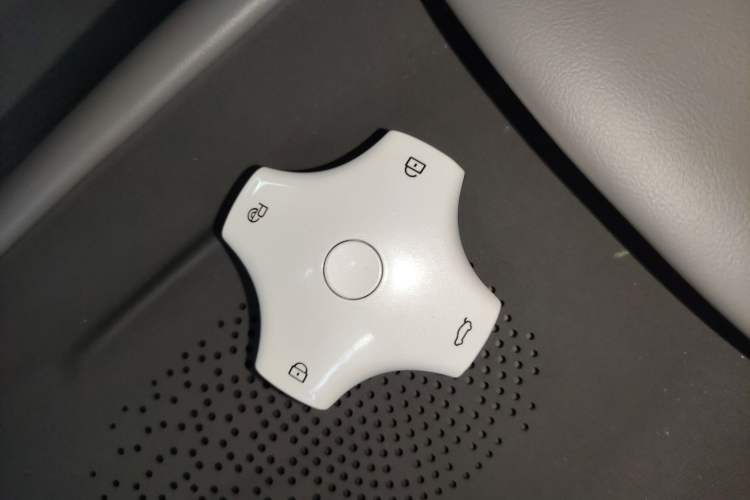 Used Dongfeng NAMMI 06 2025 471 Ultra Vehicle Key