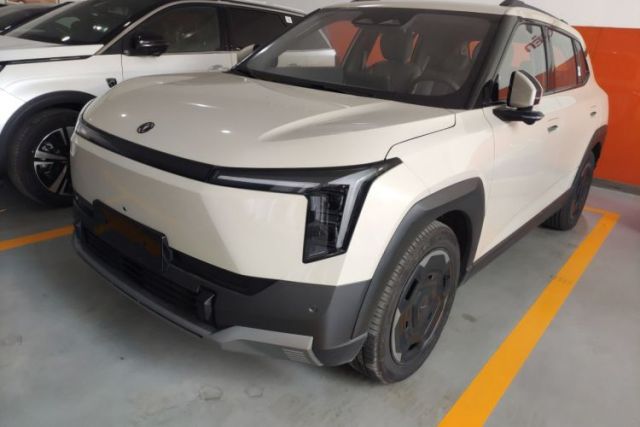 Used Dongfeng NAMMI 06 2025 471 Ultra