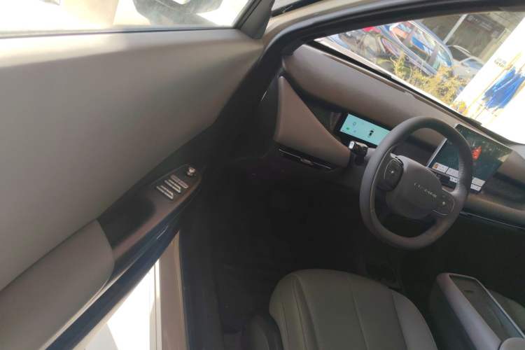 Used Dongfeng NAMMI 06 2025 471 Ultra Driver Seat