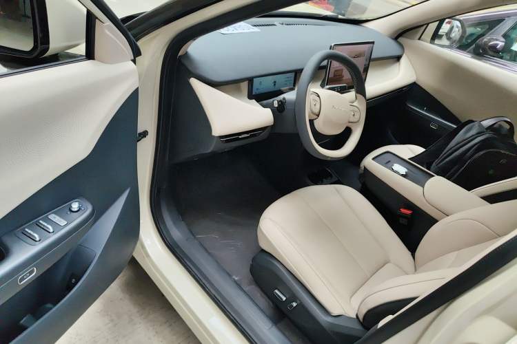 Used Dongfeng NAMMI 06 2025 401 Pro Driver Seat