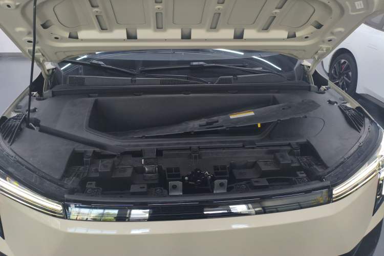 Used Dongfeng NAMMI 06 2025 471 Ultra Engine Bay