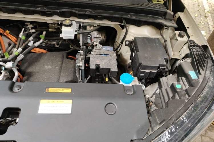 Used Dongfeng NAMMI 06 2025 471 Pro Engine Bay Left