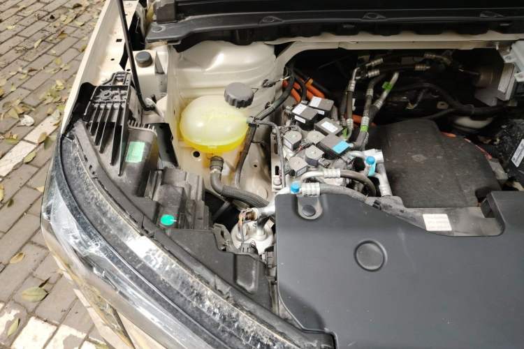 Used Dongfeng NAMMI 06 2025 471 Pro Engine Bay Right