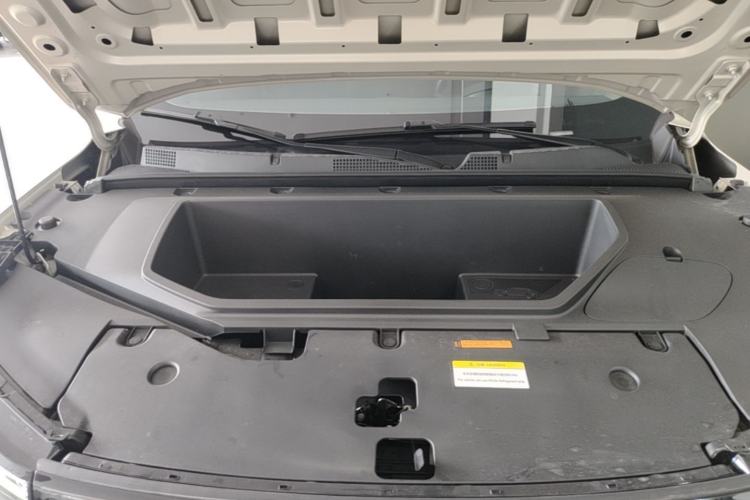 Used Dongfeng NAMMI 06 2025 401 Air Engine Bay