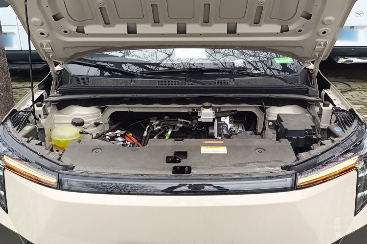 Used Dongfeng NAMMI 06 2025 401 Air Engine Bay