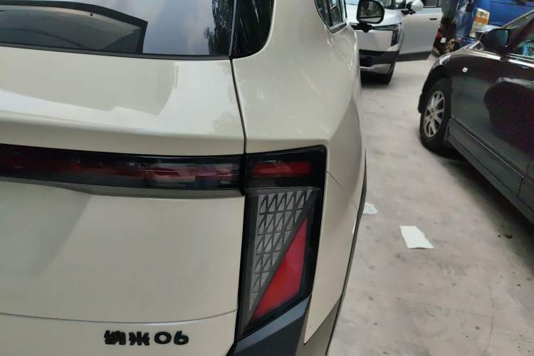 Used Dongfeng NAMMI 06 2025 401 Pro Exterior 2