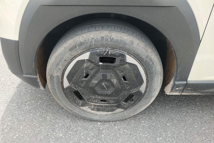 Used Dongfeng NAMMI 06 2025 471 Ultra Exterior 4