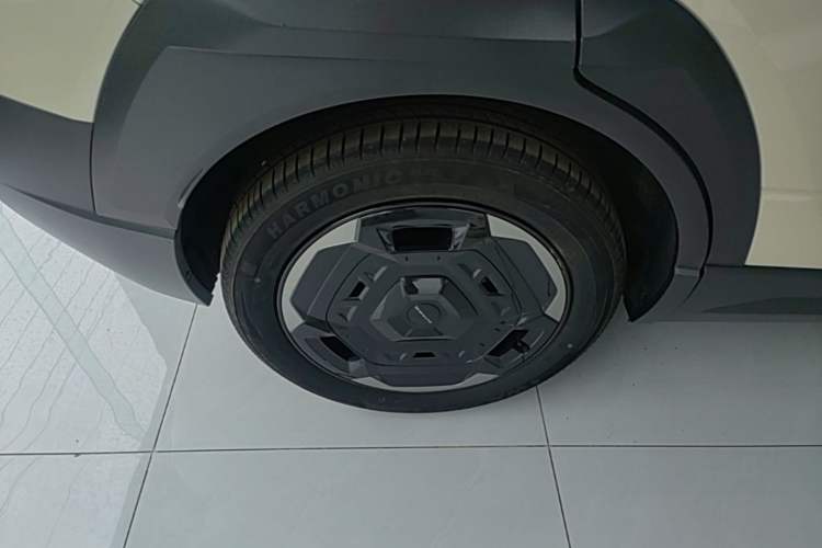 Used Dongfeng NAMMI 06 2025 471 Ultra Exterior 5