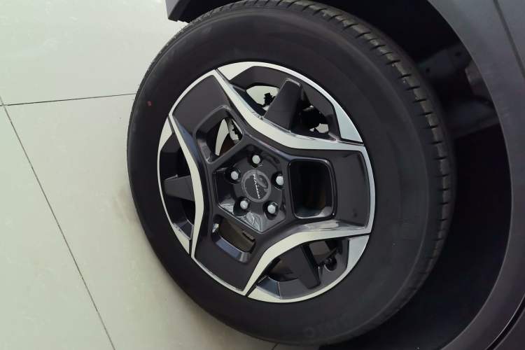 Used Dongfeng NAMMI 06 2025 471 Ultra Exterior 5