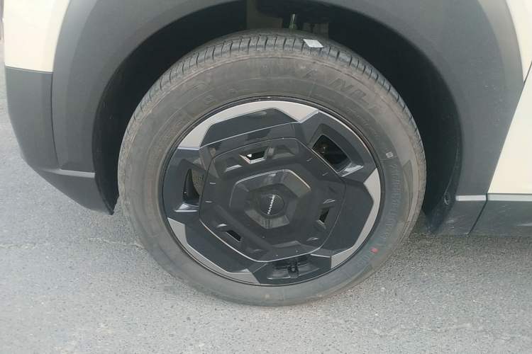 Used Dongfeng NAMMI 06 2025 471 Ultra Exterior 7
