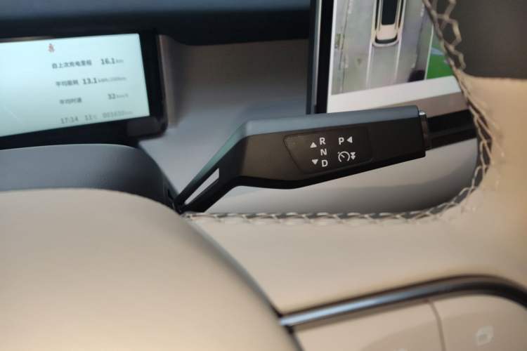Used Dongfeng NAMMI 06 2025 471 Pro Gear Lever