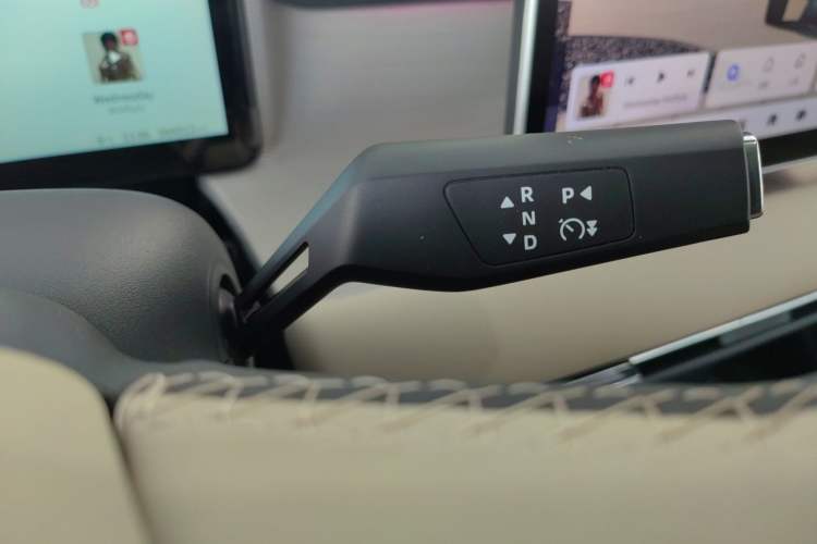 Used Dongfeng NAMMI 06 2025 471 Ultra Gear Lever