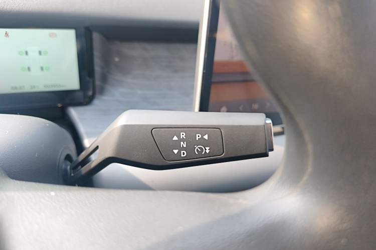 Used Dongfeng NAMMI 06 2025 401 Air Gear Lever