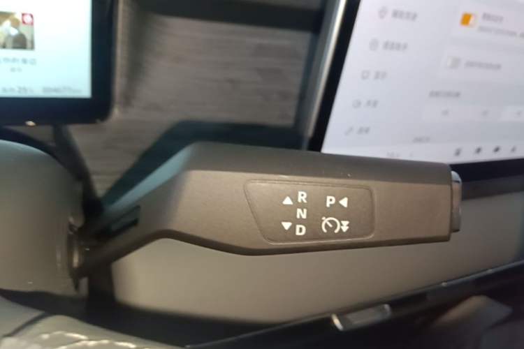 Used Dongfeng NAMMI 06 2025 471 Ultra Gear Lever
