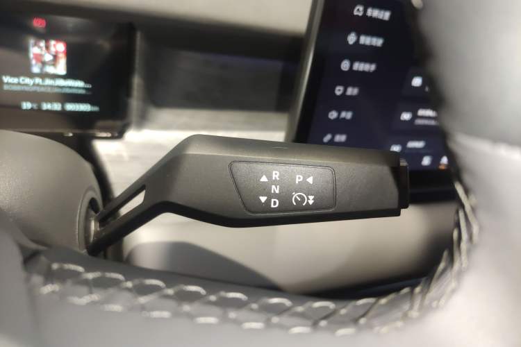 Used Dongfeng NAMMI 06 2025 471 Ultra Gear Lever
