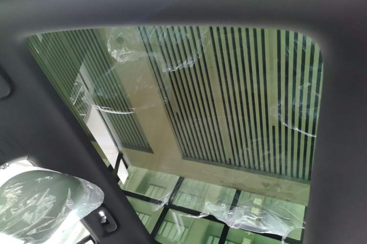 Used Dongfeng NAMMI 06 2025 471 Ultra Headliner