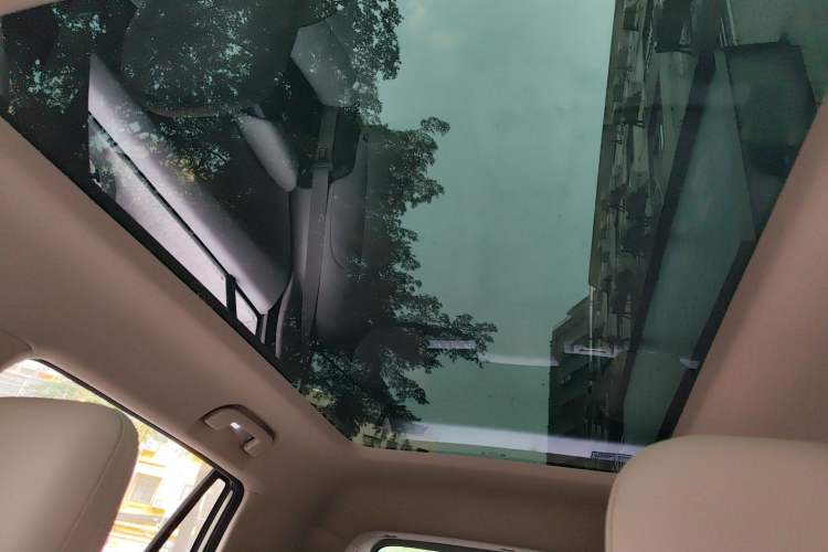 Used Dongfeng NAMMI 06 2025 401 Pro Headliner
