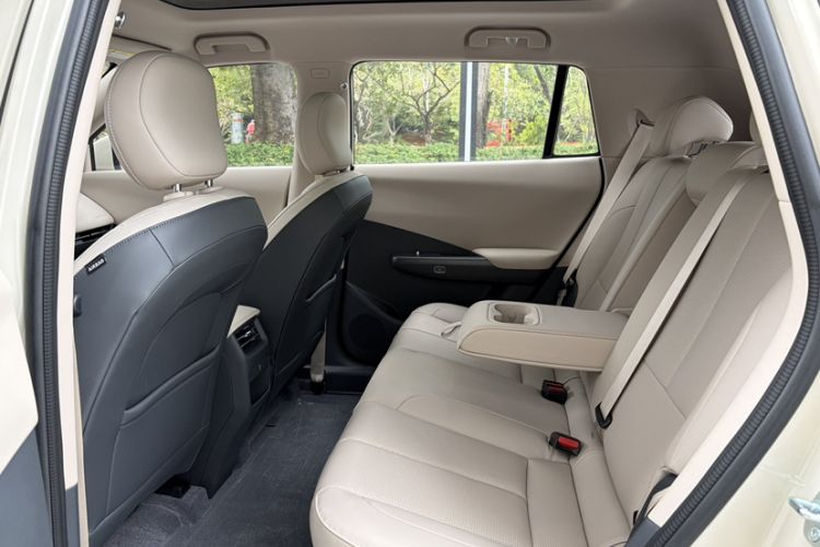 Used Dongfeng NAMMI 06 2025 401 Pro Interior 2