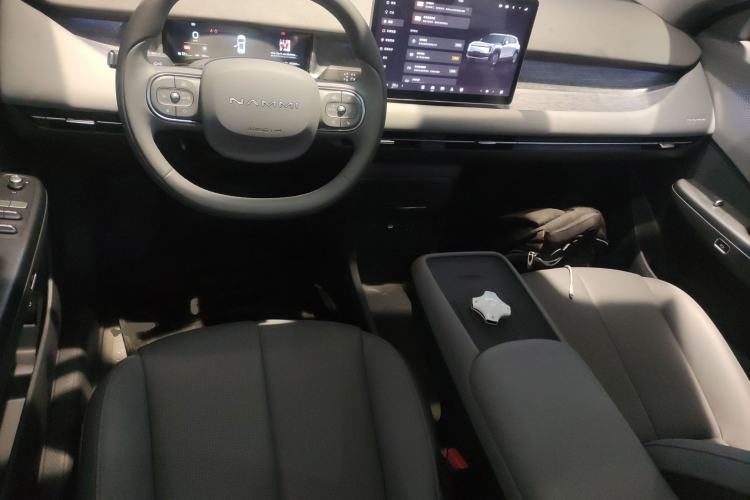 Used Dongfeng NAMMI 06 2025 471 Ultra Interior 2