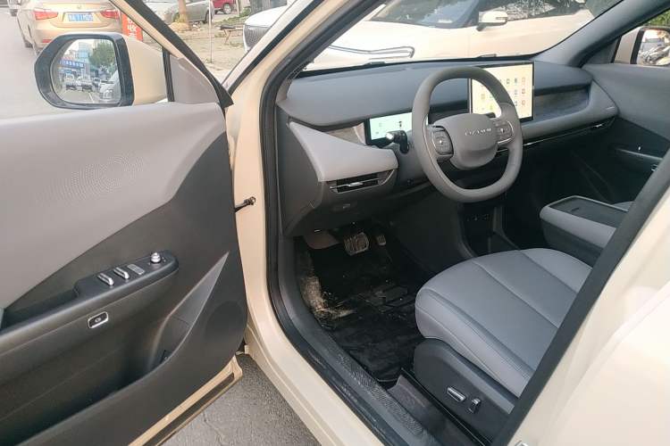 Used Dongfeng NAMMI 06 2025 471 Ultra Interior 3