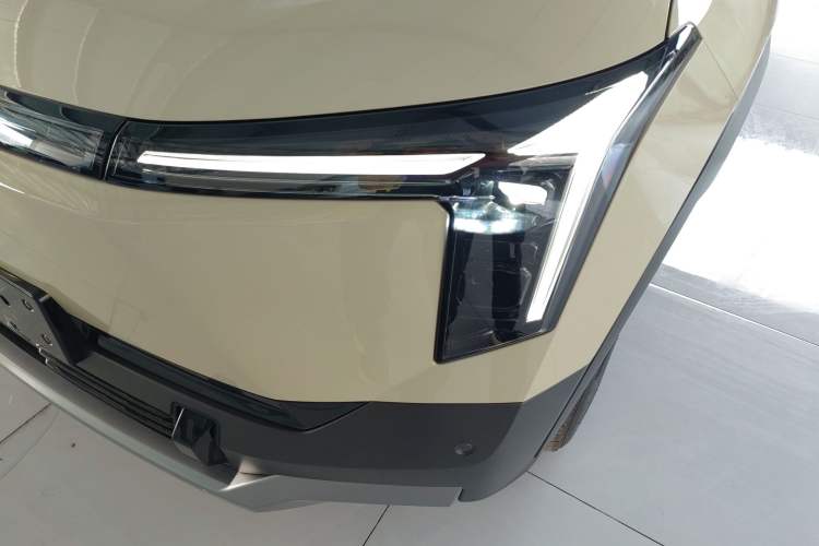 Used Dongfeng NAMMI 06 2025 471 Ultra Left Front Headlight