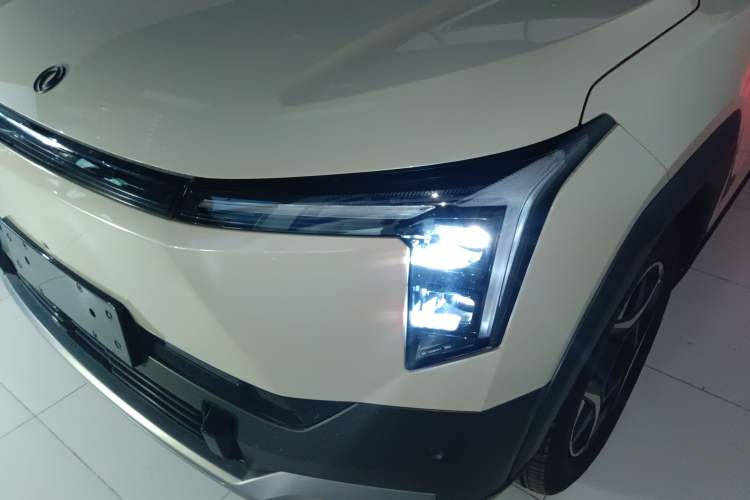 Used Dongfeng NAMMI 06 2025 471 Ultra Left Front Headlight