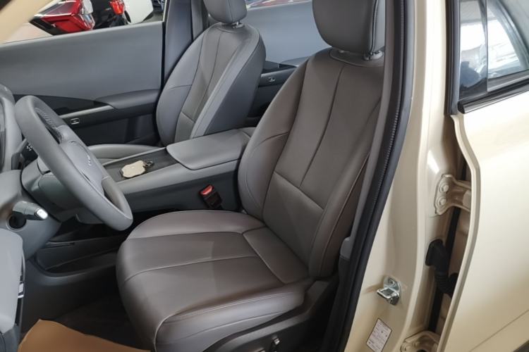 Used Dongfeng NAMMI 06 2025 471 Ultra Left Front Seat