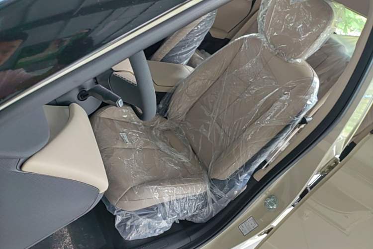 Used Dongfeng NAMMI 06 2025 471 Ultra Left Front Seat