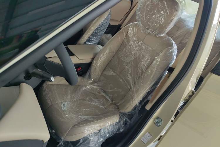 Used Dongfeng NAMMI 06 2025 471 Ultra Left Front Seat